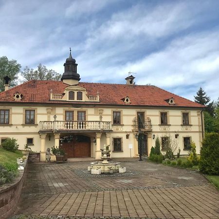 Zamecek Zdiky - Moderni Velky Apartman Bujanov Exteriör bild